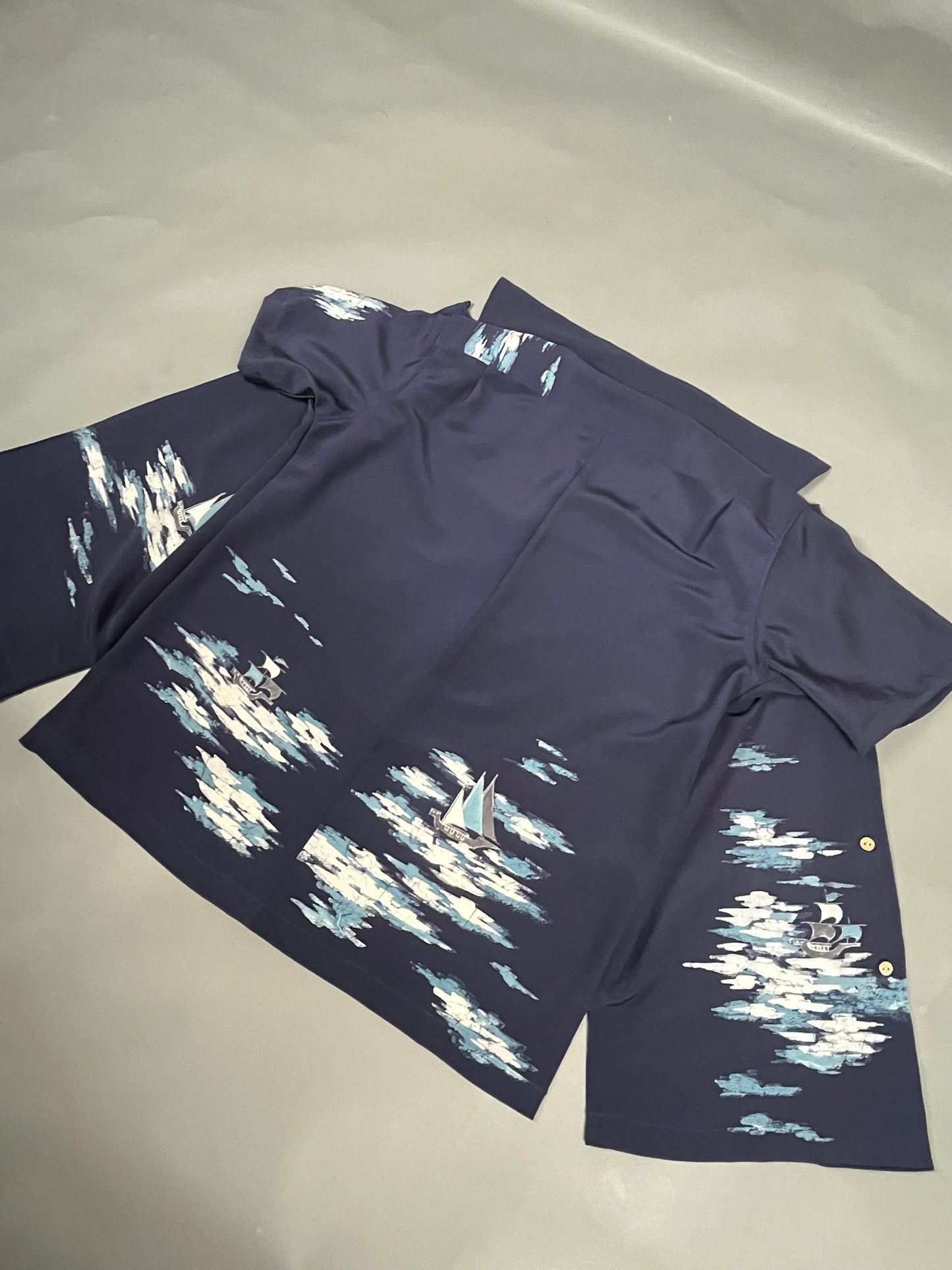 "Shiroai no cho" Remade Aloha Shirt