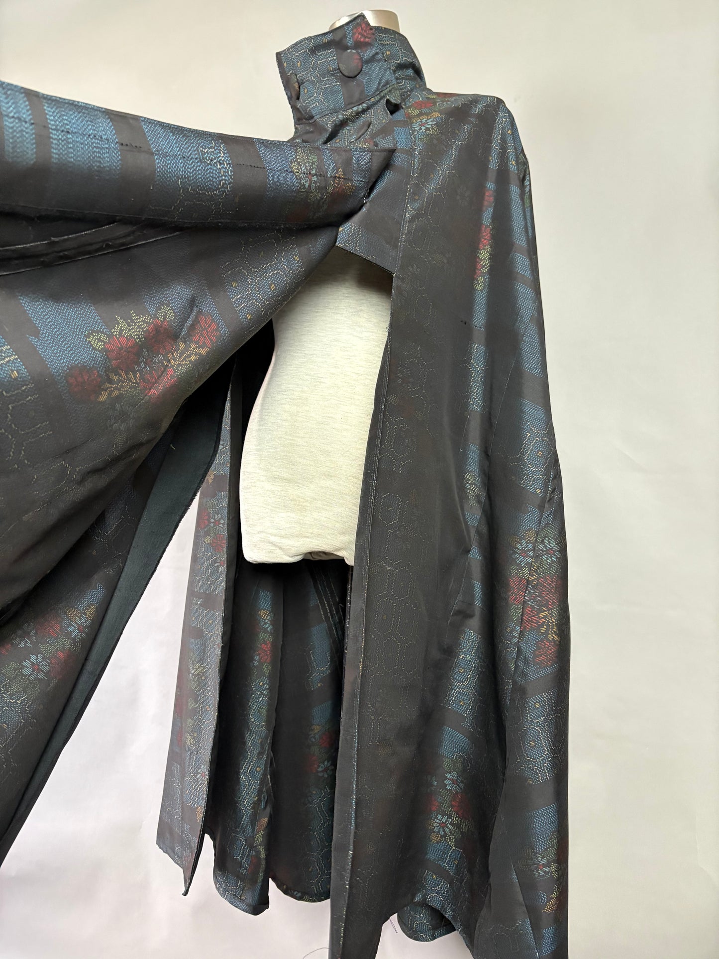 【大島紬】インバネスコート（証紙付きアンサンブル）