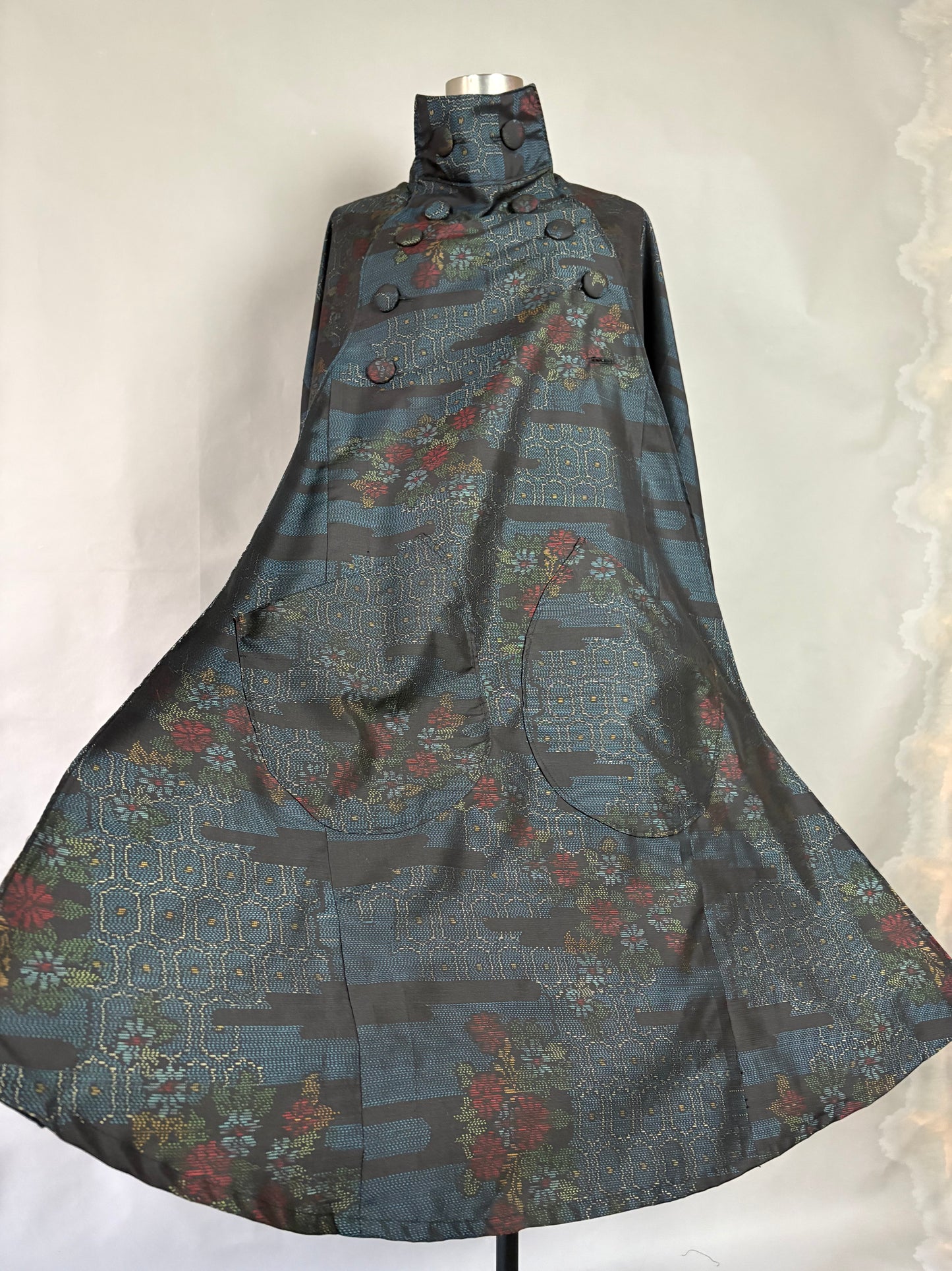 【大島紬】インバネスコート（証紙付きアンサンブル）