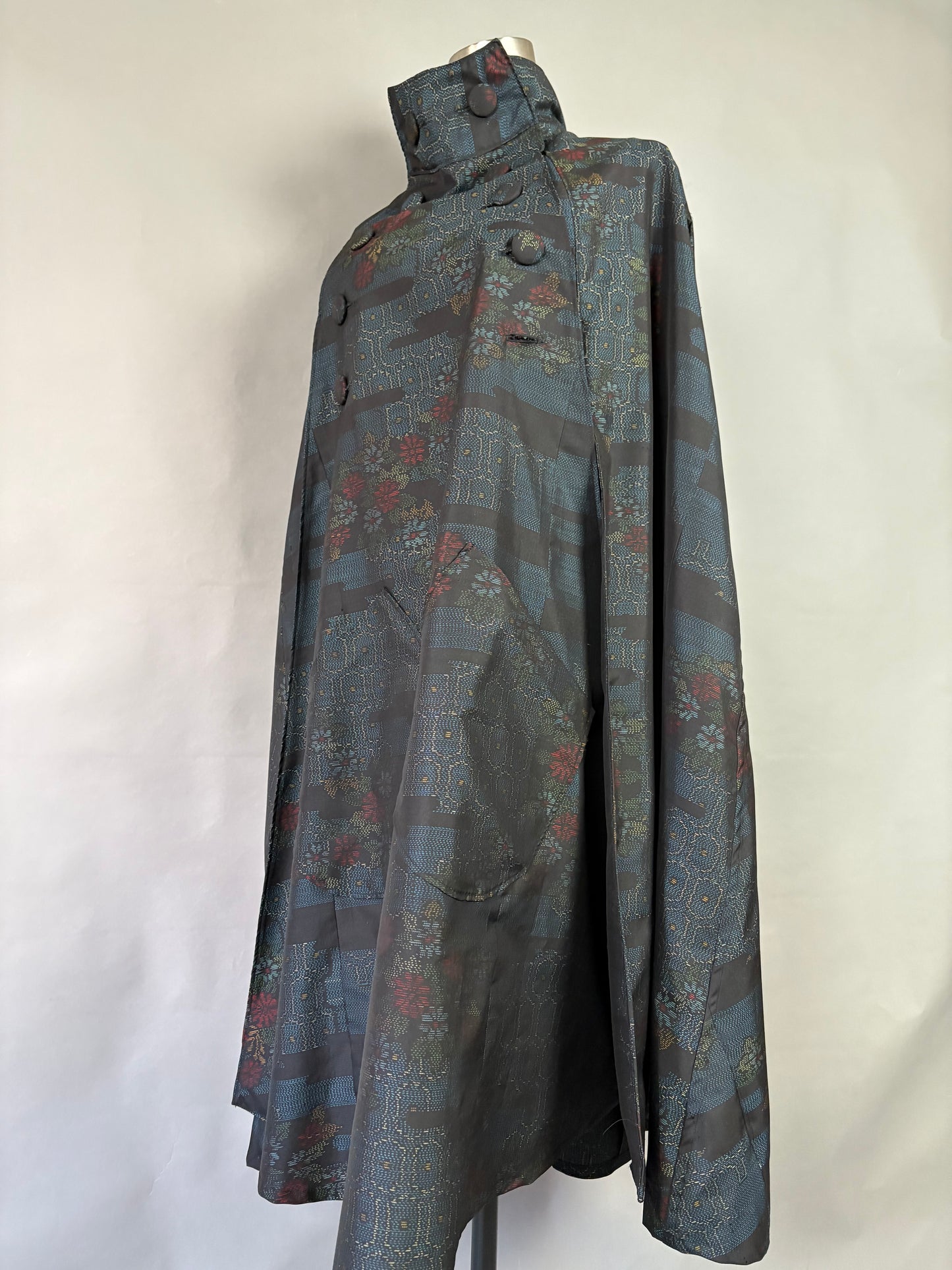 【大島紬】インバネスコート（証紙付きアンサンブル）